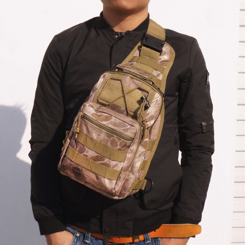 Camouflage Printed Shoulder Bag